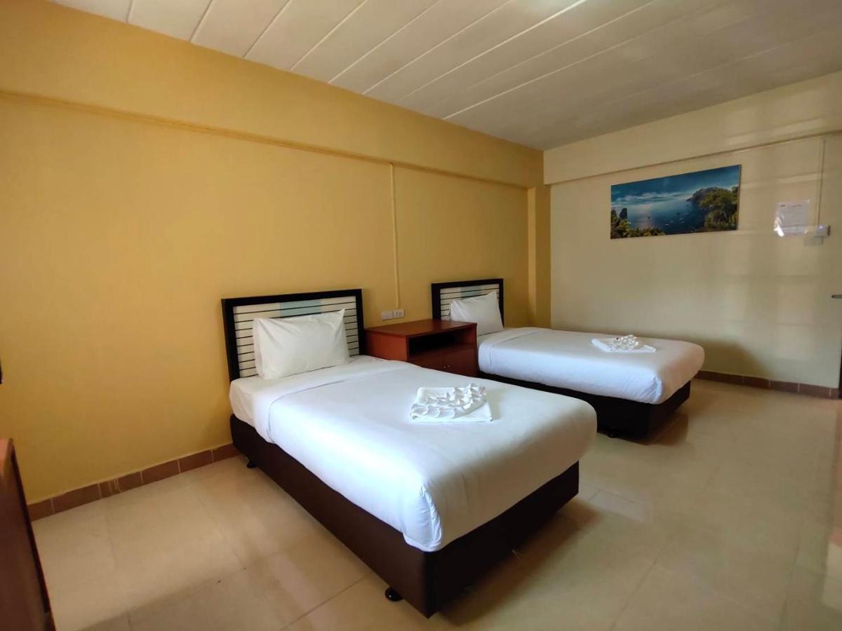Samkwan Village Bang Saen Exterior photo